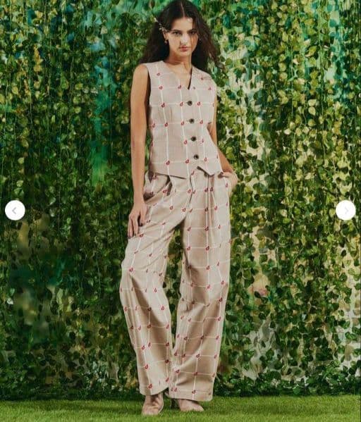 新品未使用 DSC/チェック柄ベージュワイドパンツ ベージュ 38