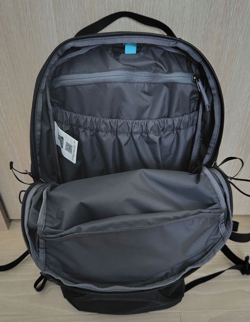 バッグ Arc'teryx MANTIS 16 Backpack Black