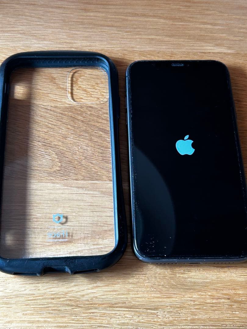 iPhone11 128G ブラック　iface付き