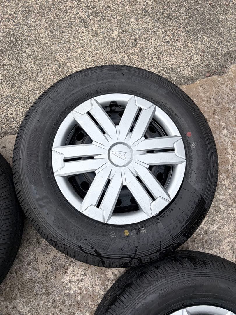 ダイハツアトレー純正ホイール＆タイヤ4本セット 新車外し 美品 12インチ
