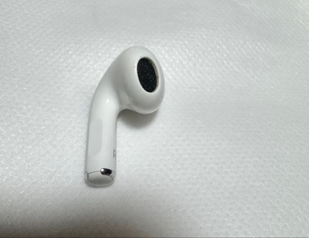 AirPods第3世代　充電ケース付き