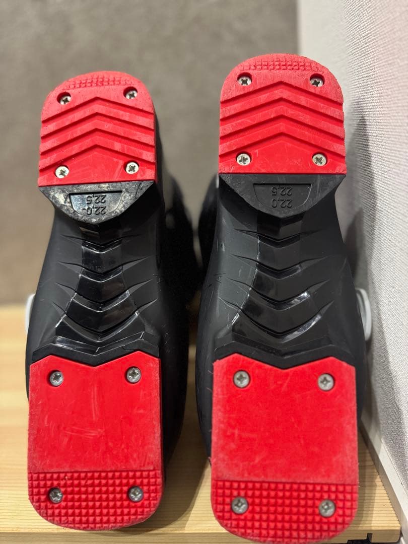 アトミックATOMIC WAYMAKER JR3 スキーブーツ22.0/22.5