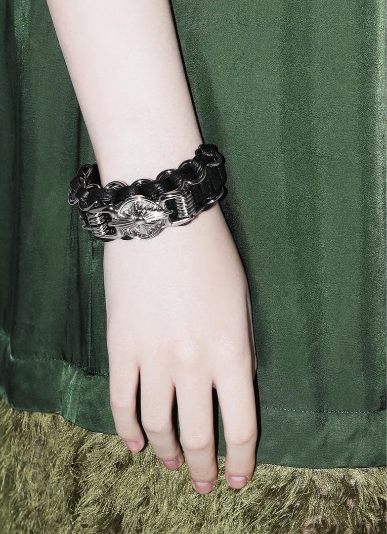 TOGA TOO バングル　25aw