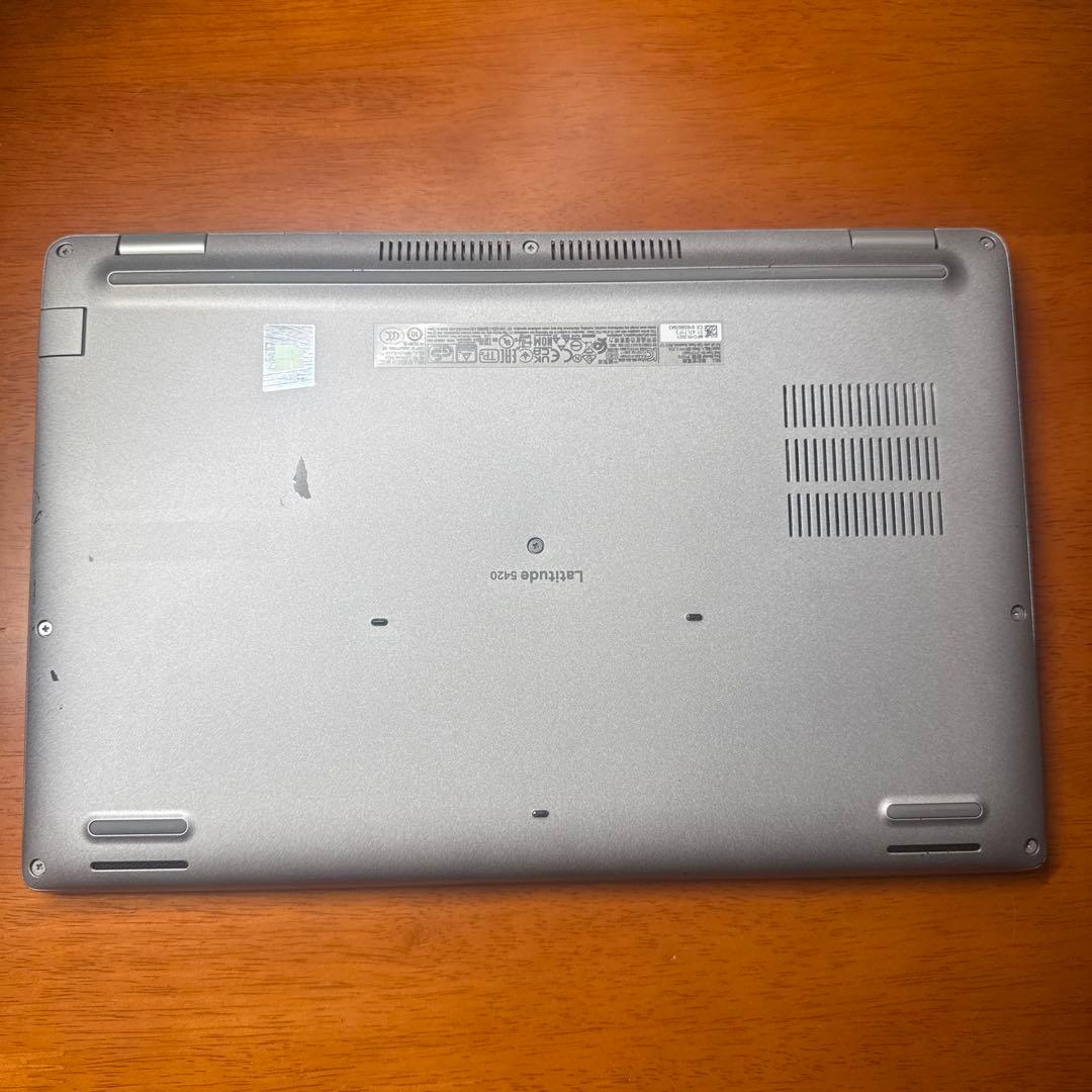 ①第11世代TigerLake Core i5 LATITUDE 5420