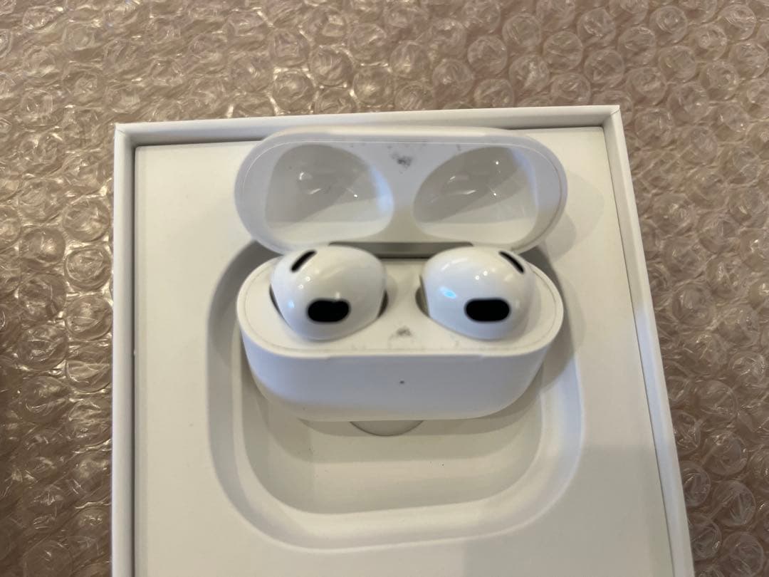AirPods 第3世代　左耳通電不可