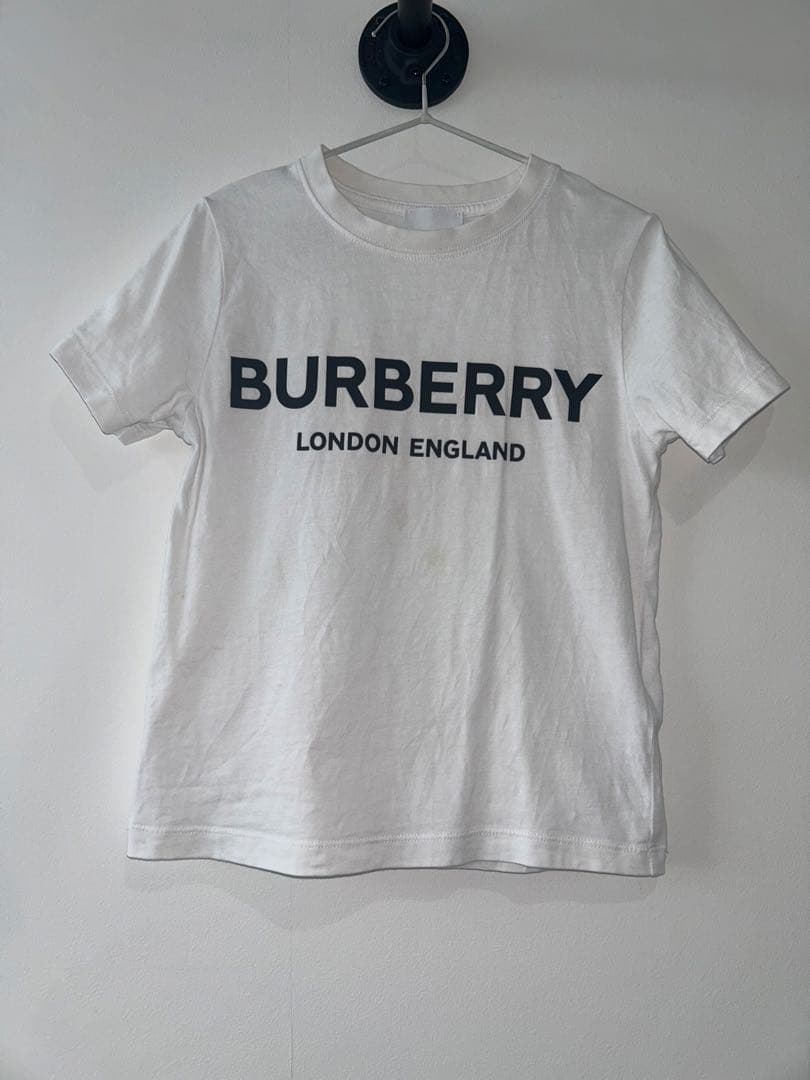 特別値下げ‼️ BURBERRY ホワイト Tシャツ 104cm