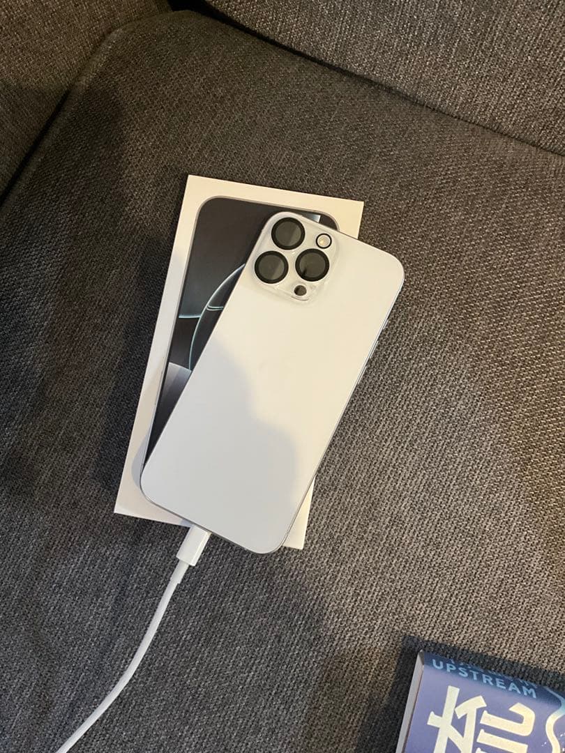 【♡さん専用】iPhone 16 Pro Max 256GB ホワイトチタニウム