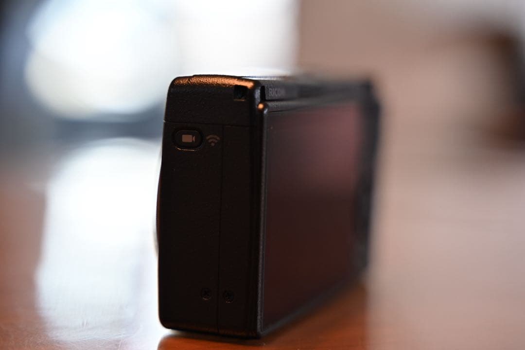 RICOH GR III デジタルカメラ シャッター回数3933