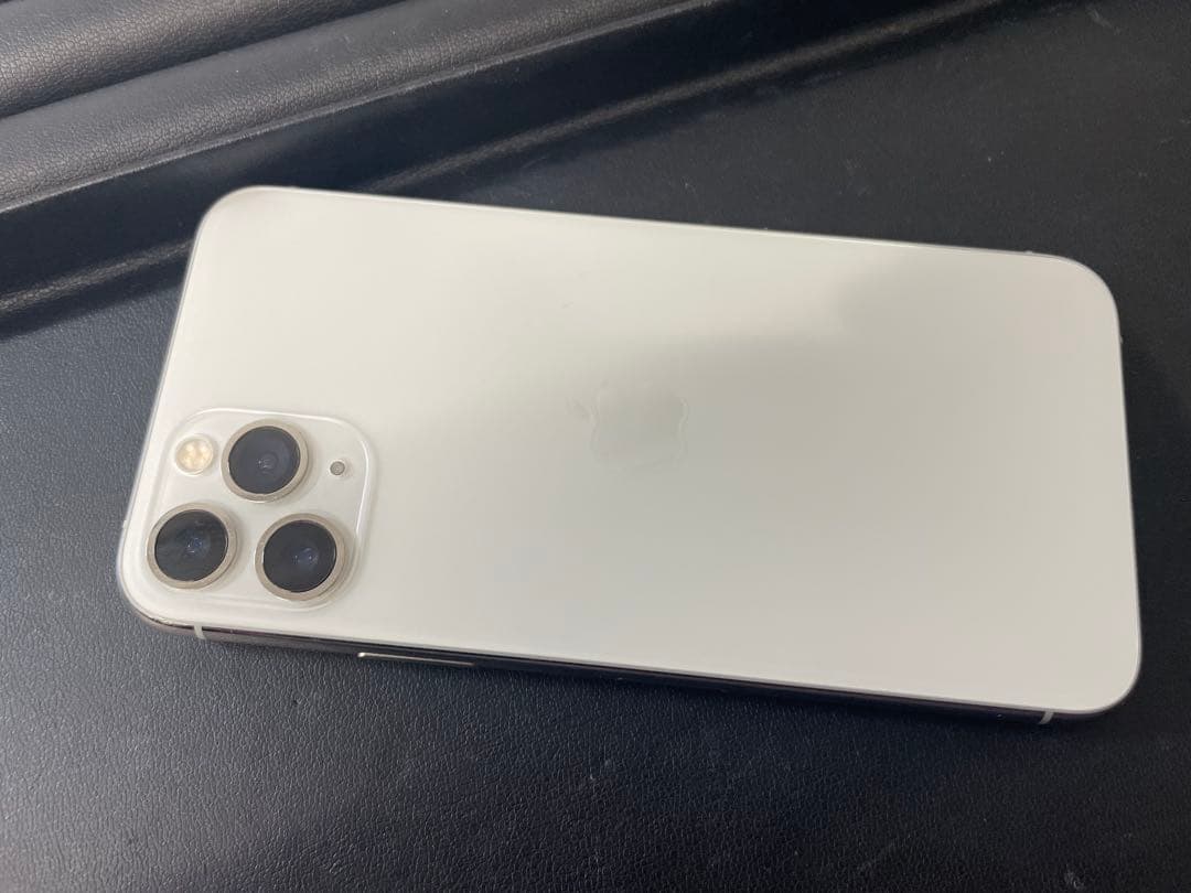 iPhone11Pro ホワイト　256GB 本体　SIMフリー