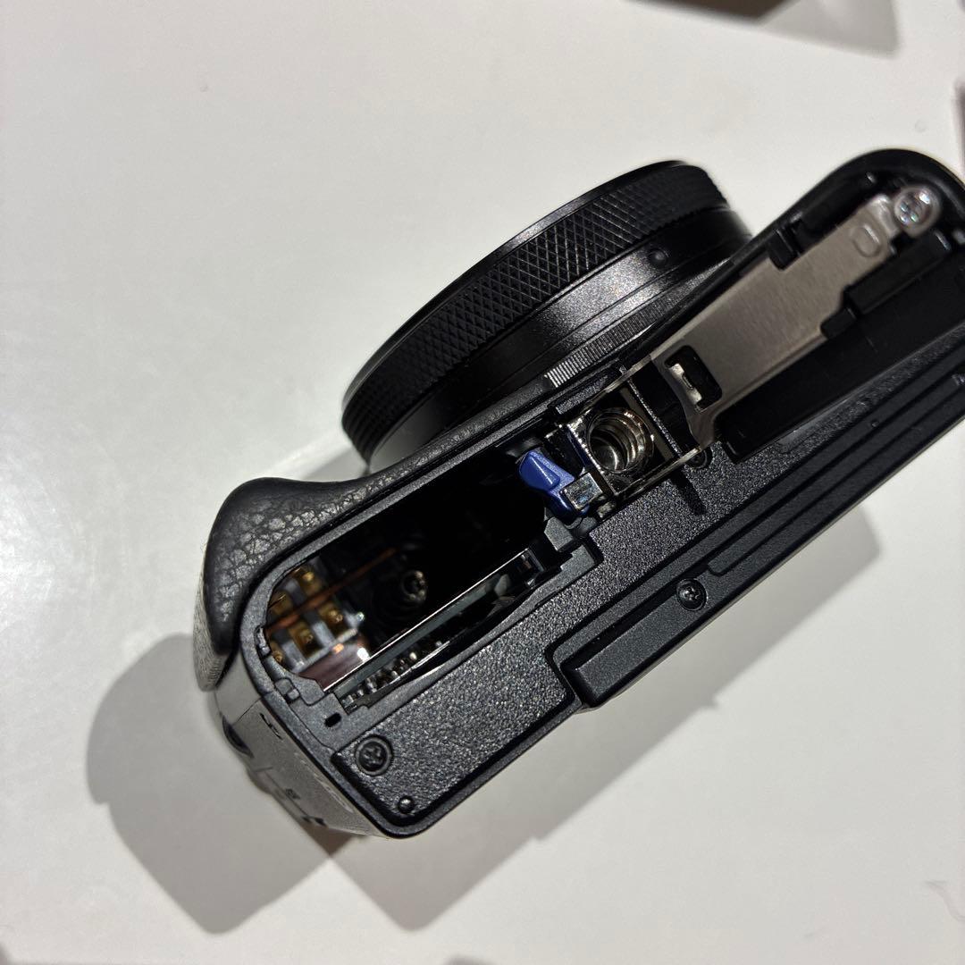 【美品】RX100M6 コンデジ　おまけ多数