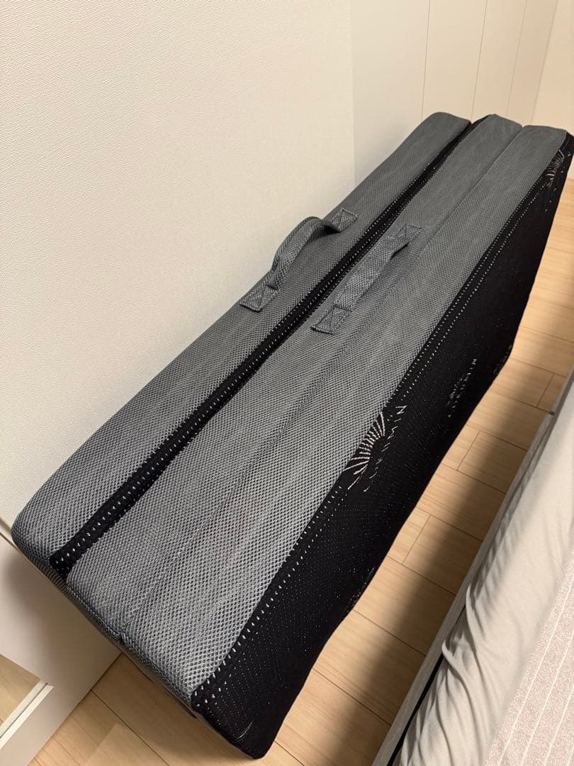 GOKUMIN　セミダブル　三つ折りマットレス