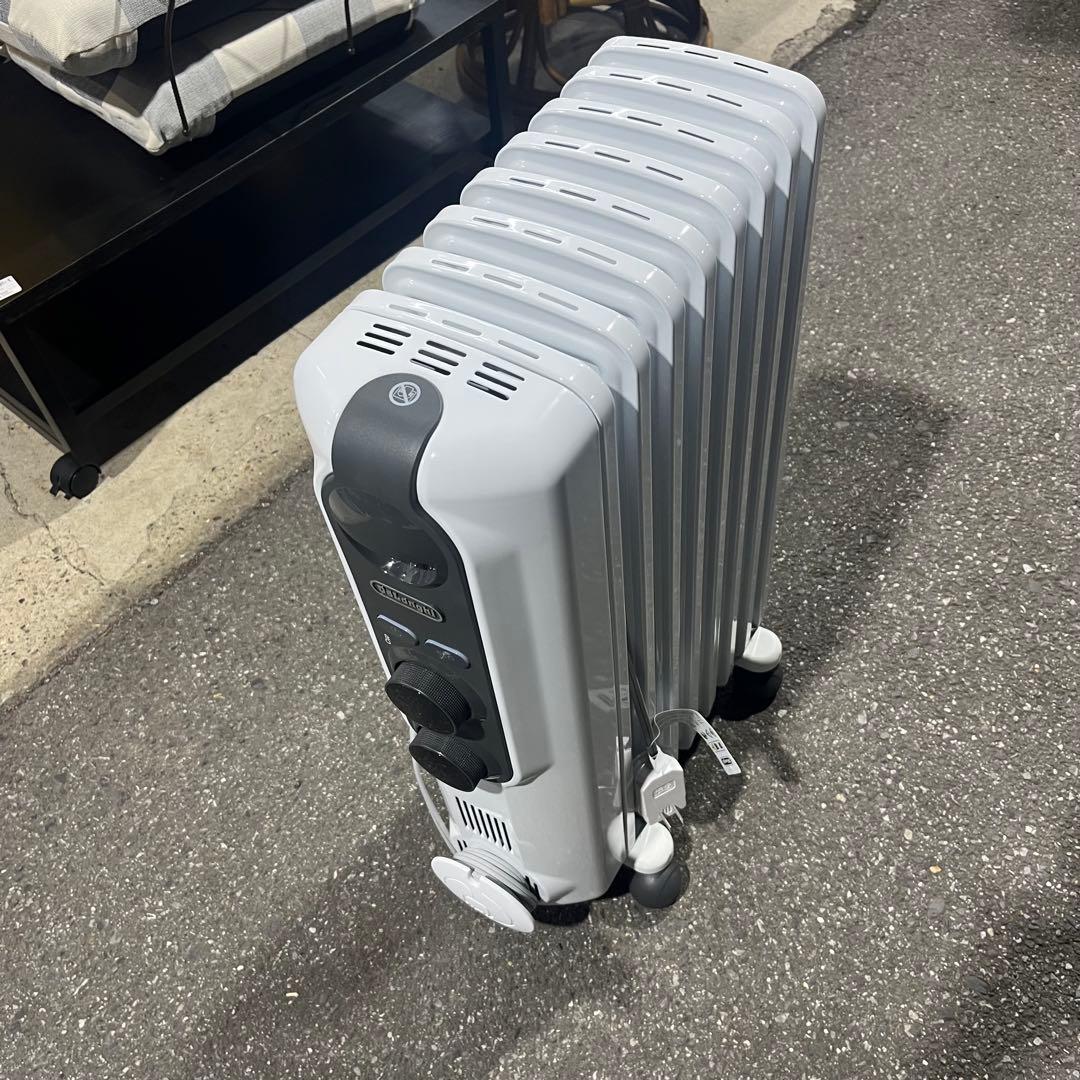 【美品】デロンギ RHJ35M0812-DG オイルヒーター 8～10畳用