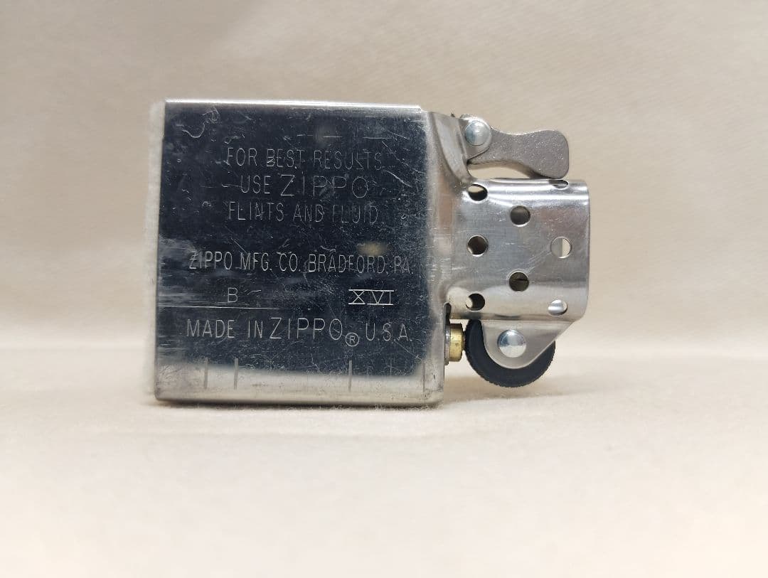 箱付き　2000年製 zippo スターリングシルバー製ジッポ