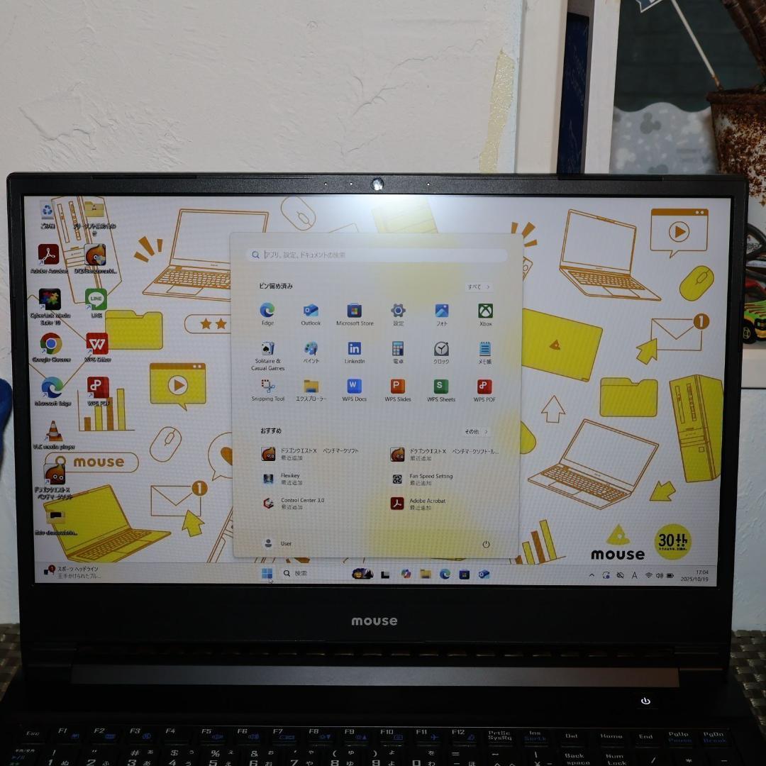 クリエイター！Win11公式対応9世代Corei7/メ16/SSD/Nvidia