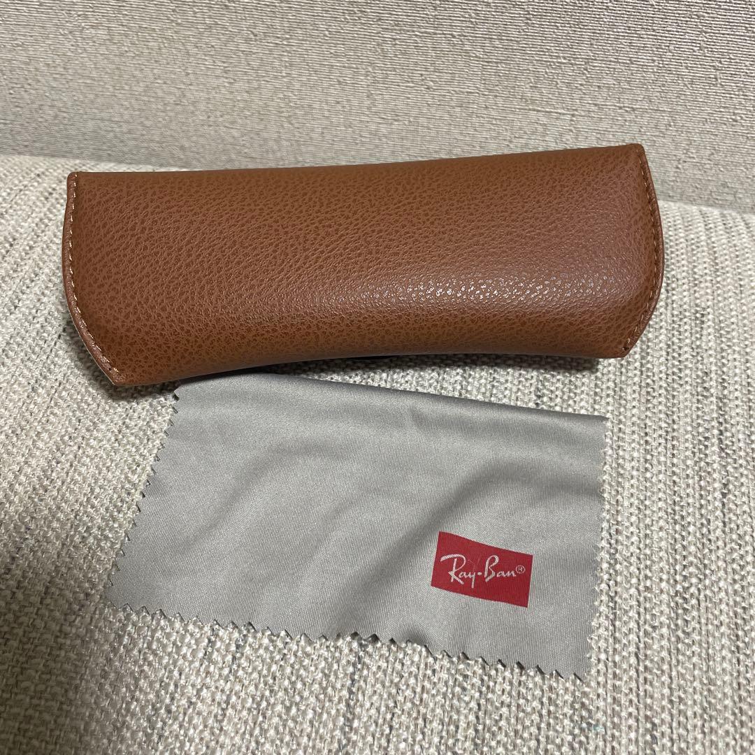 キートン様　RayBan LEONARD RB2193-F グレー