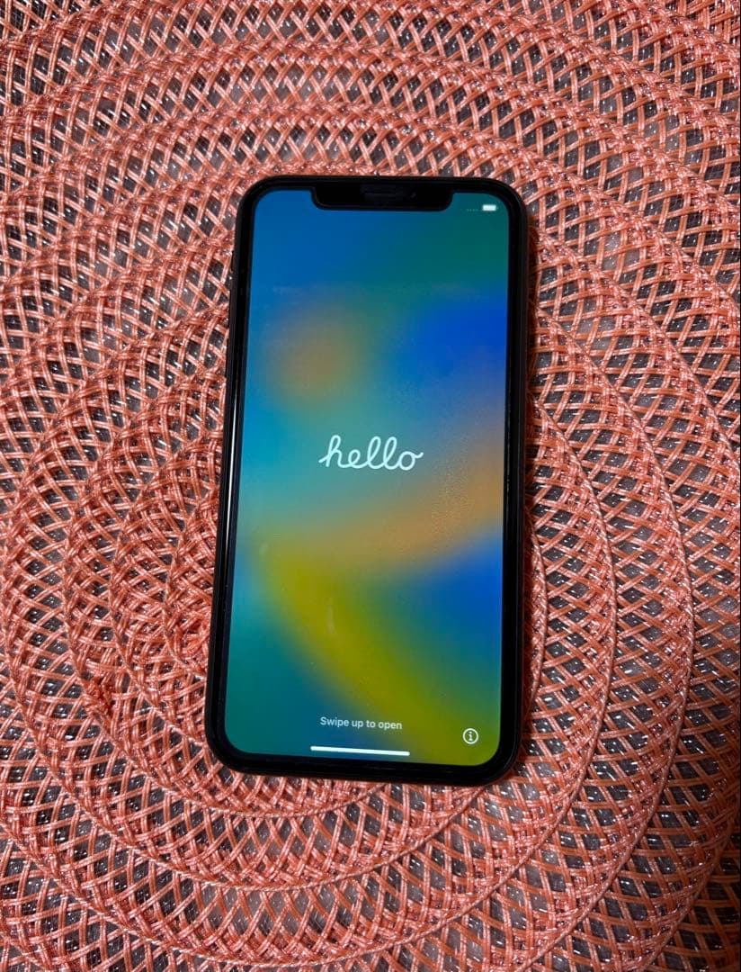 iPhoneXR 128GB SIMフリー