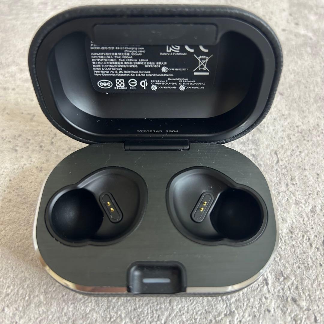 BANG&OLUFSEN Beoplay E8 2.0　ワイヤレスイヤホン 黒