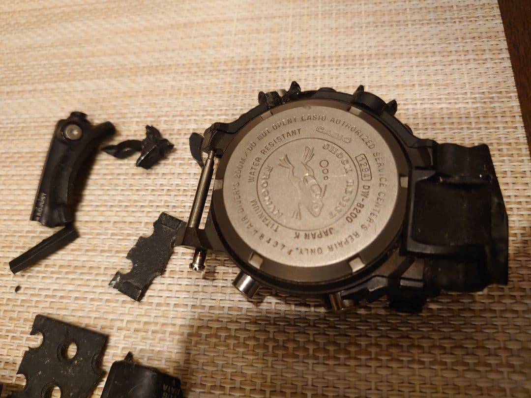 A*︎様 CASIO　G-SHOCK　DW-8200Z-1T　フロッグマン　希少