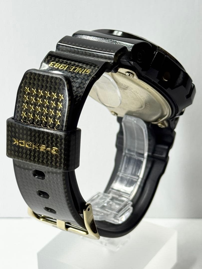 ☆G-SHOCK 30周年記念モデル DW-6930D カーボンベルト☆