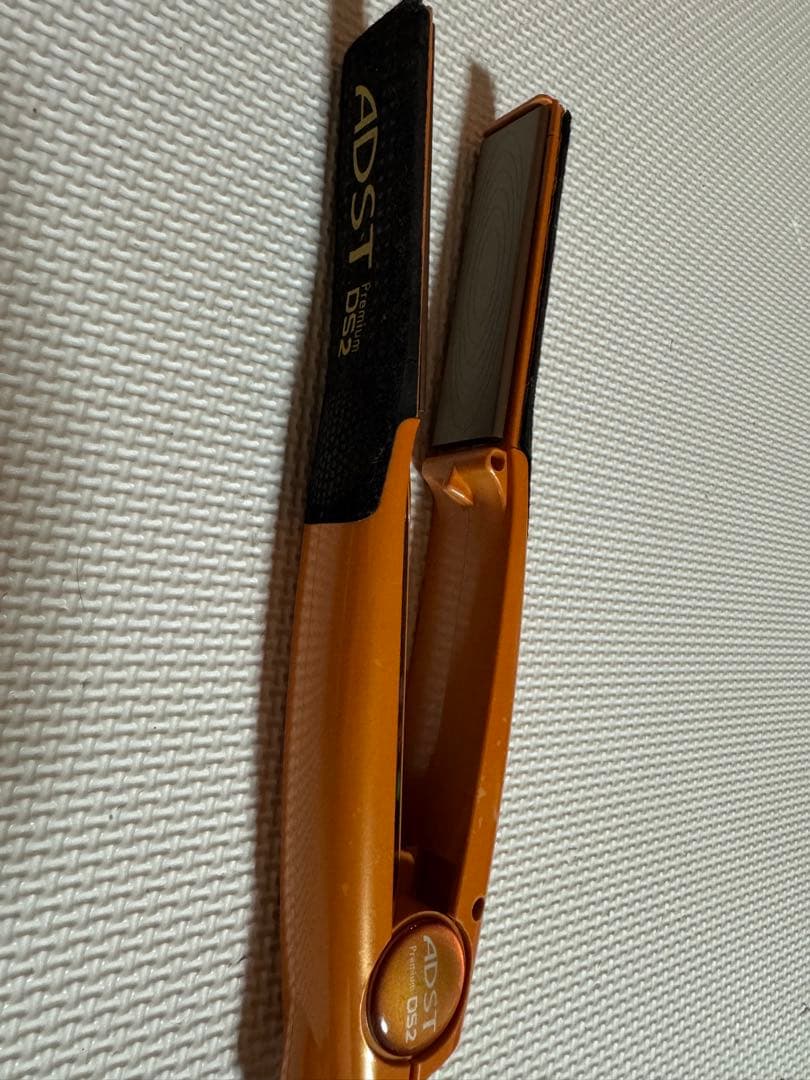 ストレートヘアアイロン アドスト DS2