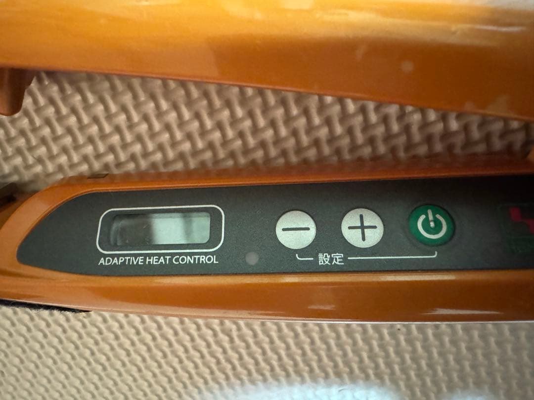 ストレートヘアアイロン アドスト DS2