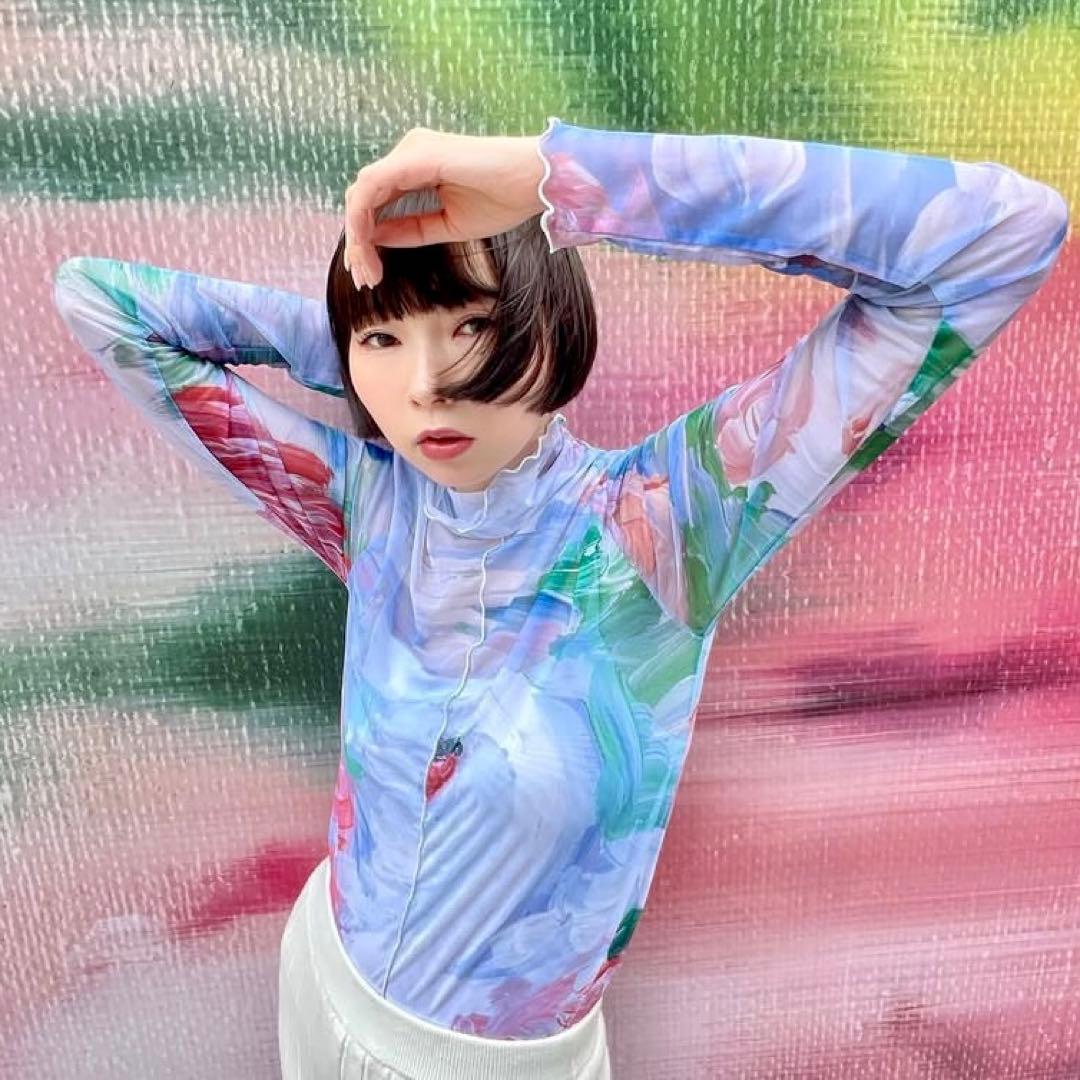 poppy あさぎーにょ　スワンシースルートップス　フラワー 花柄