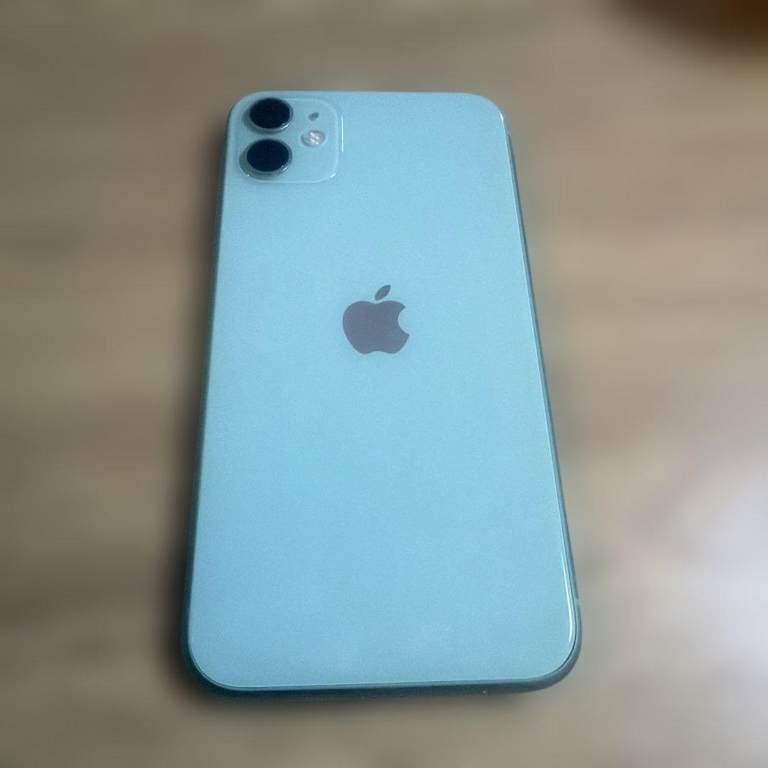 iPhone11 64ギガ　グリーン