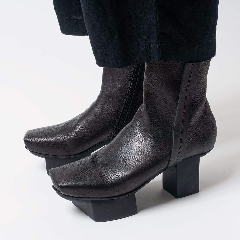 trippen Idan 豚毛ブラシ付き