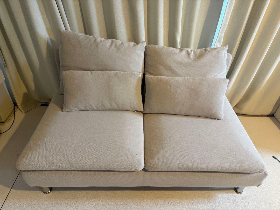 【2024年8月購入】IKEAソーデルハムン　コンパクト　脚付け替え済