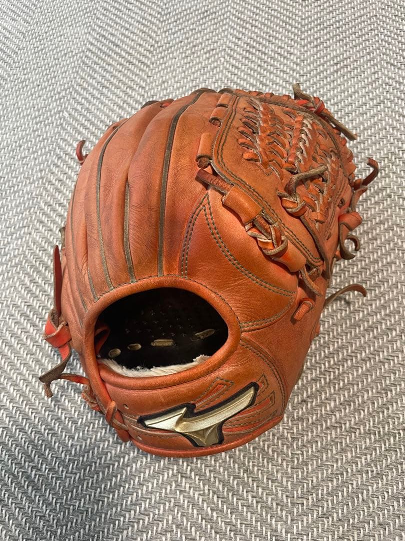 ミズノMizunoグローバルエリート 軟式内野　値下げ　どなたかお使い下さい！