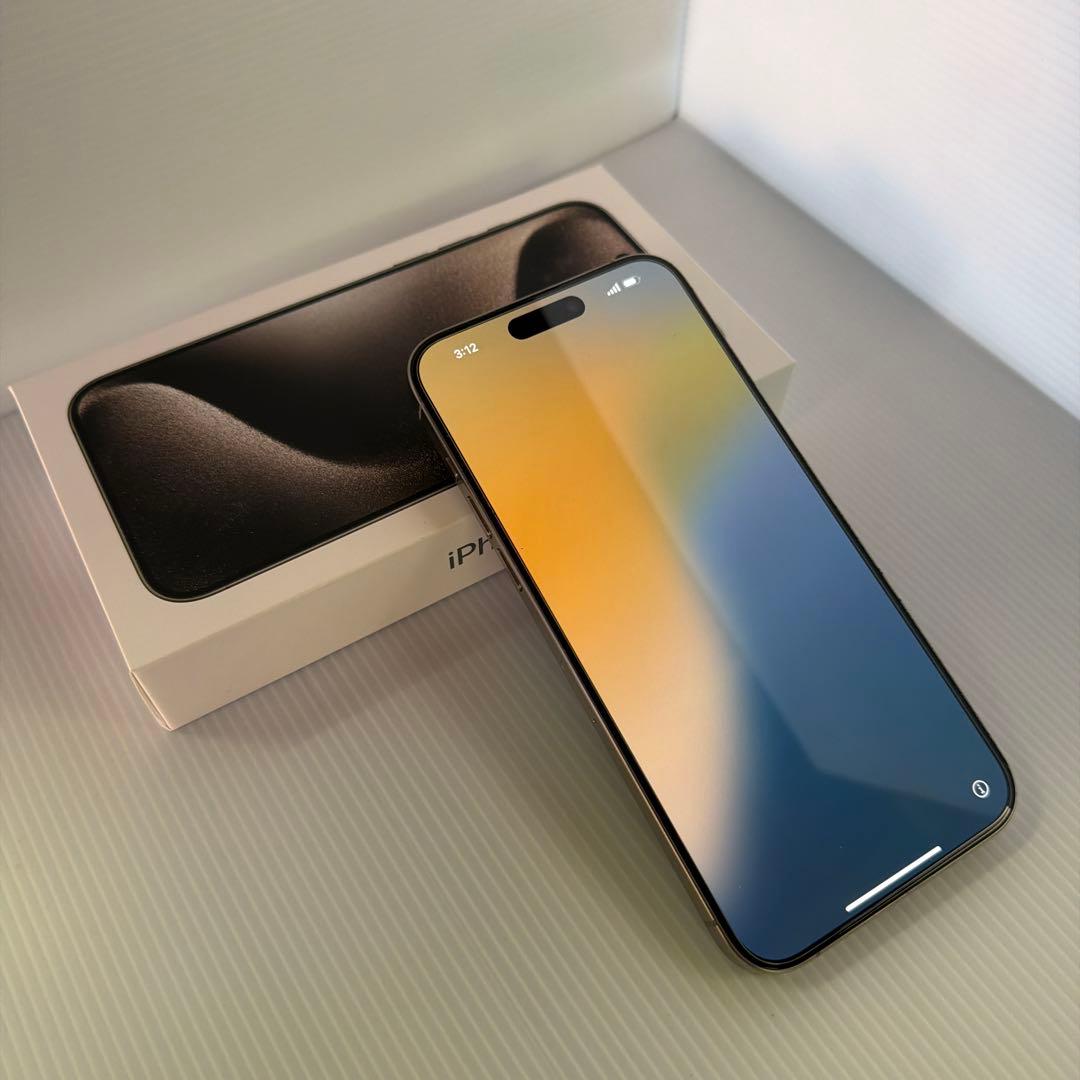 Apple iPhone 15promax ナチュラルチタニウム 1TB 本体