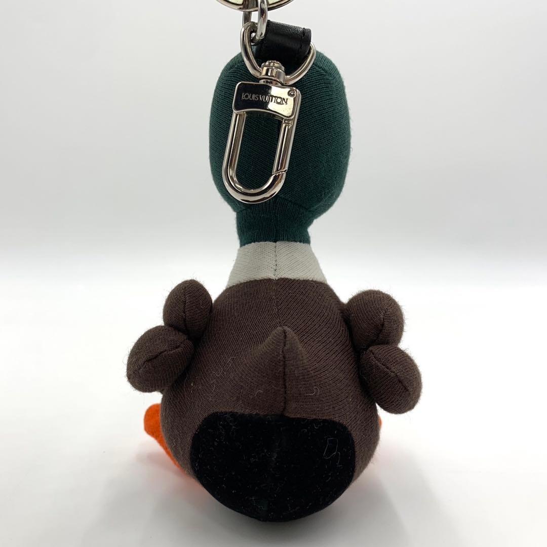 ［美品］ルイヴィトン × NIGOコラボ　バッグチャーム ポルトクレ　ダック