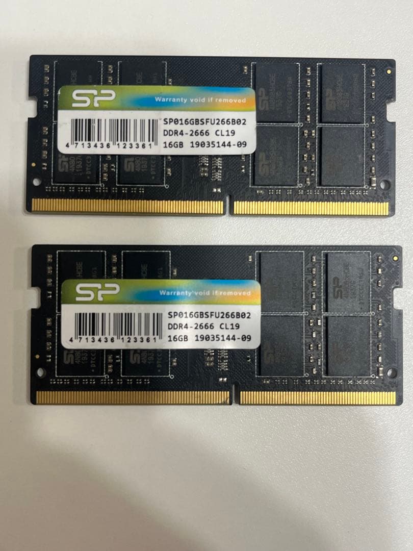 SP Silicon Power 16GB DDR4 メモリ2枚、合計32GB