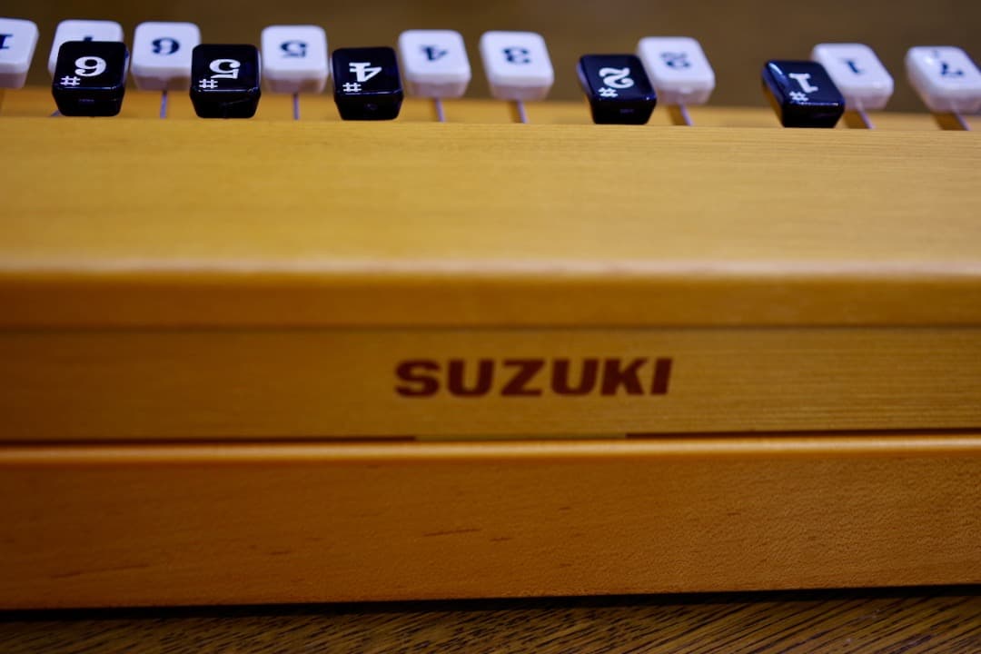 スズキ 高級電気大正琴「弁慶」（極上美品）