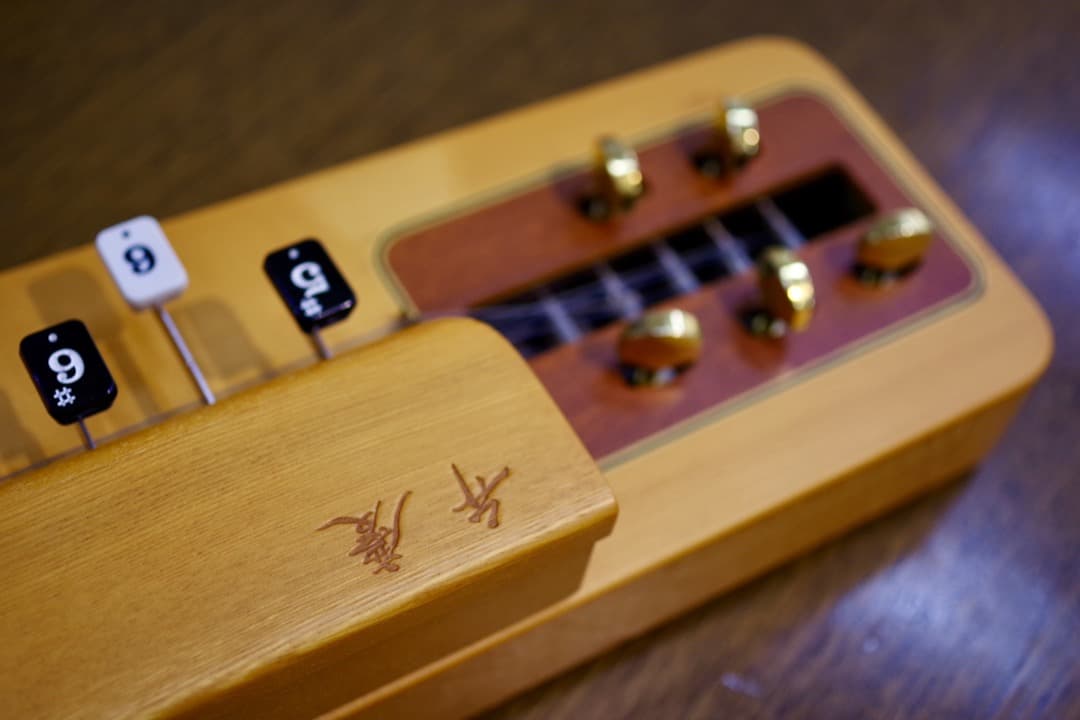 スズキ 高級電気大正琴「弁慶」（極上美品）