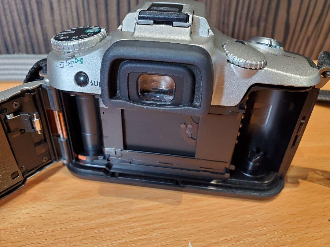 PENTAX *ist フィルムカメラ