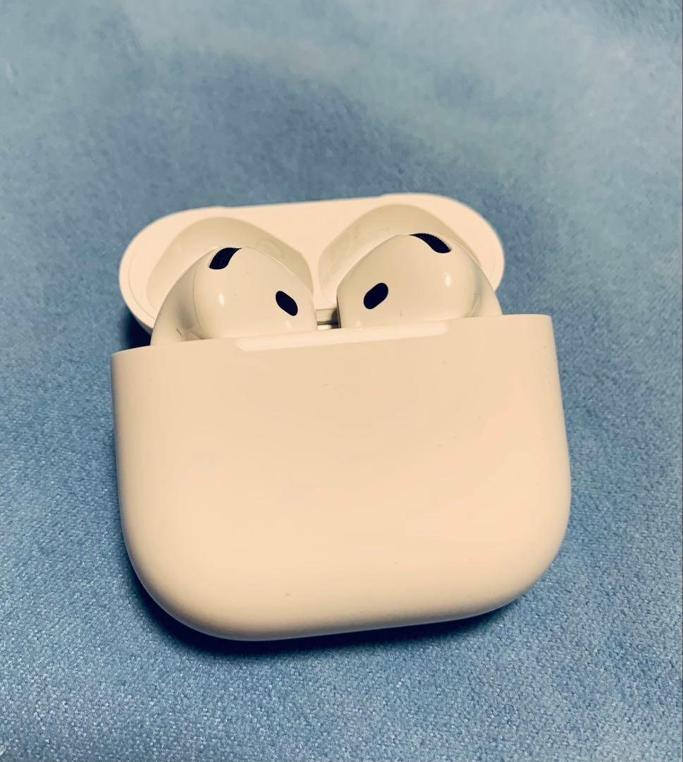 AirPods 4 (ANC) 本体 ESRケース付き おまけ付き