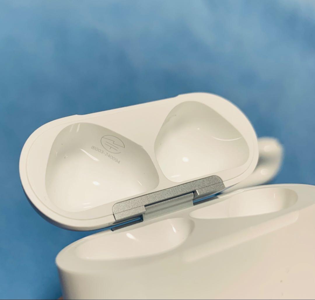 AirPods 4 (ANC) 本体 ESRケース付き おまけ付き