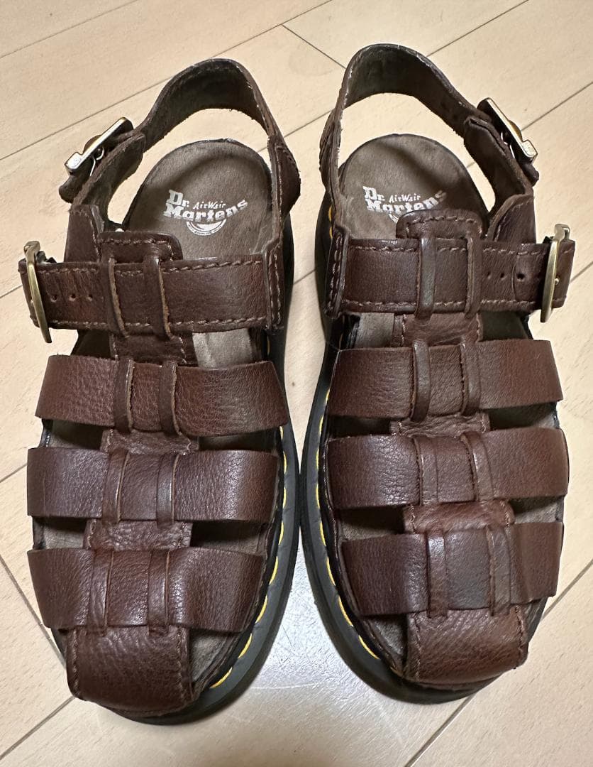 Dr Martens Wrenlie サンダル　ドクターマーチン