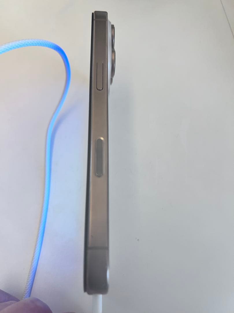 スマートフォン本体 iPhone 16 Pro