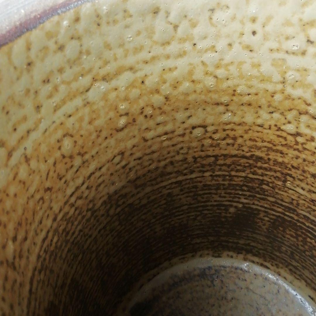 Ｔ２０２　水指　『灰釉　ツタノミ文』『和太守卑良(守弘)』　共箱　茶道具