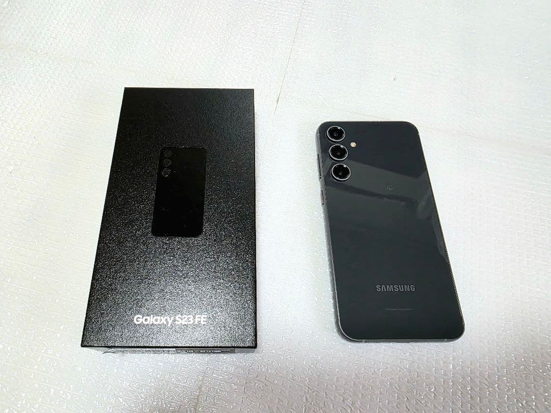 【美品】Samsung Galaxy S23 FE 256GB グラファイト