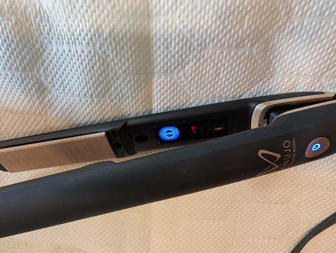 KINUJO DS100 ヘアアイロン ブラック