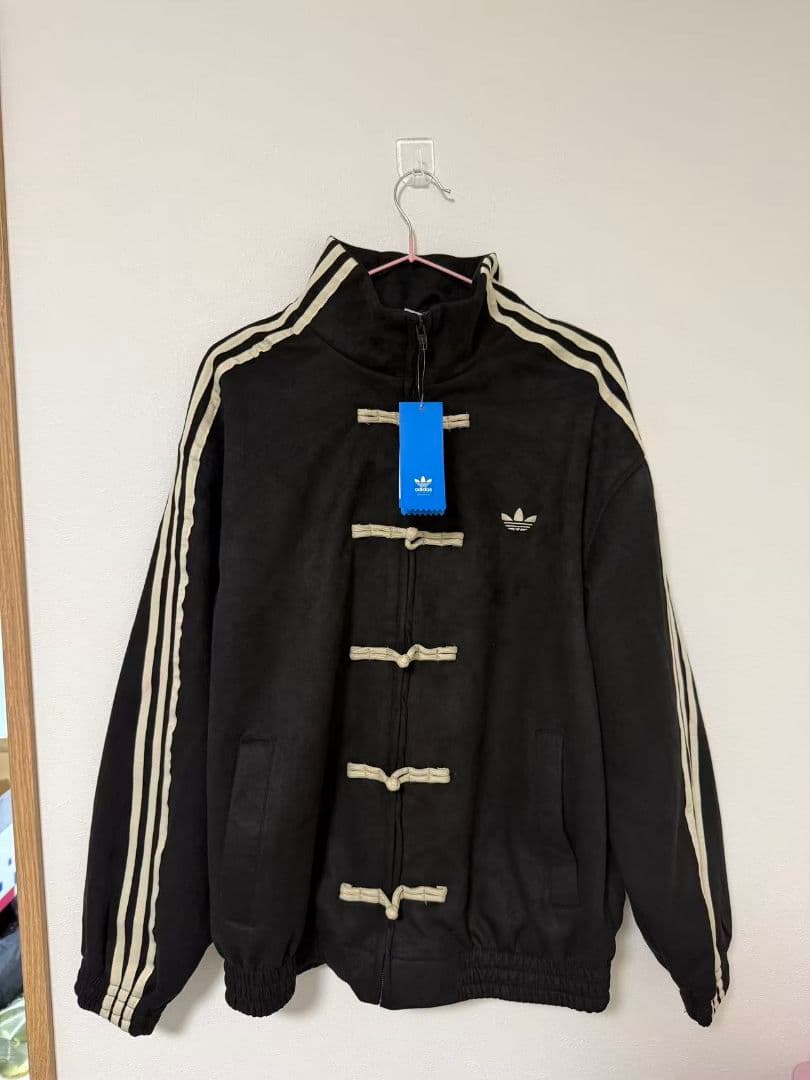 中国限定 アディダス 蛇年トラック スエード ジャケット 黒 L
