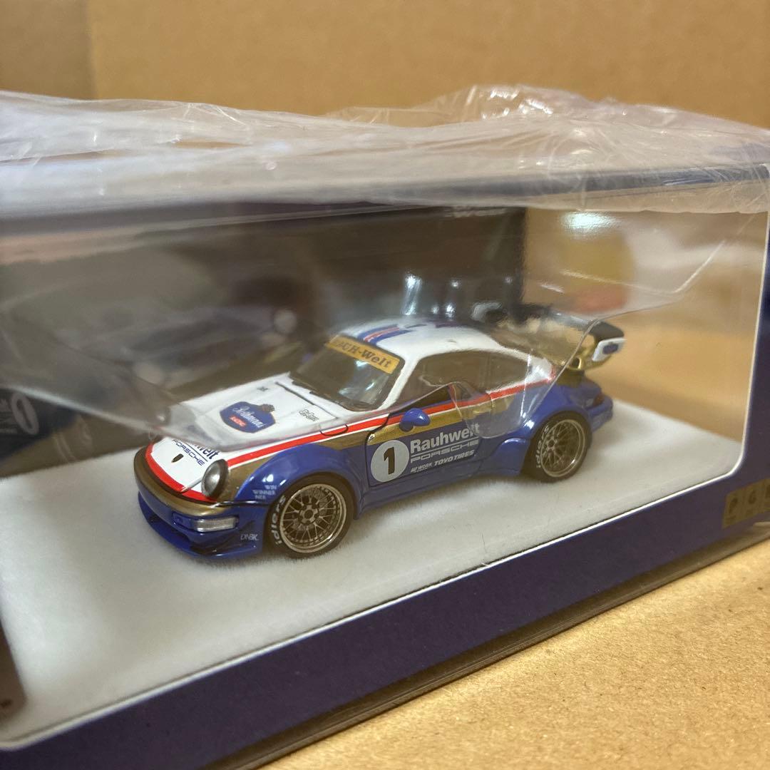 絶版PGM 1/64 RWB 964 白/青　#1