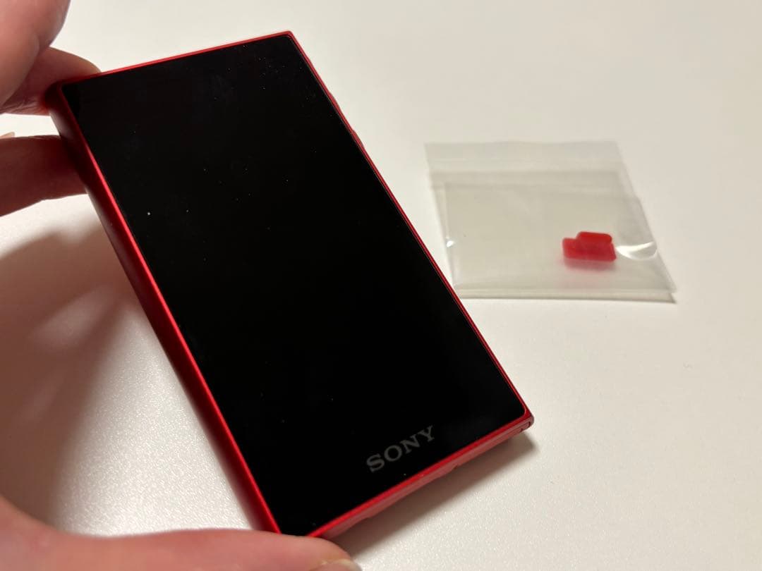 SONY WALKMAN レッド NW-A106