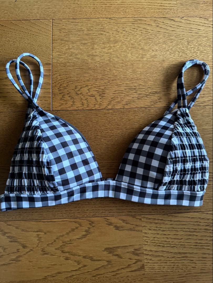 アリシアスタン ビキニ