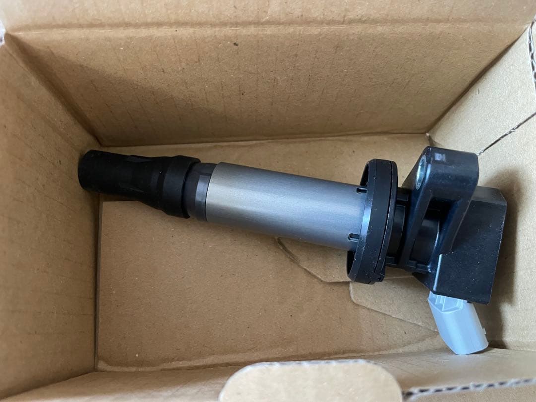 ダイハツ純正 イグニッションコイル 19500-B2051 2個セット