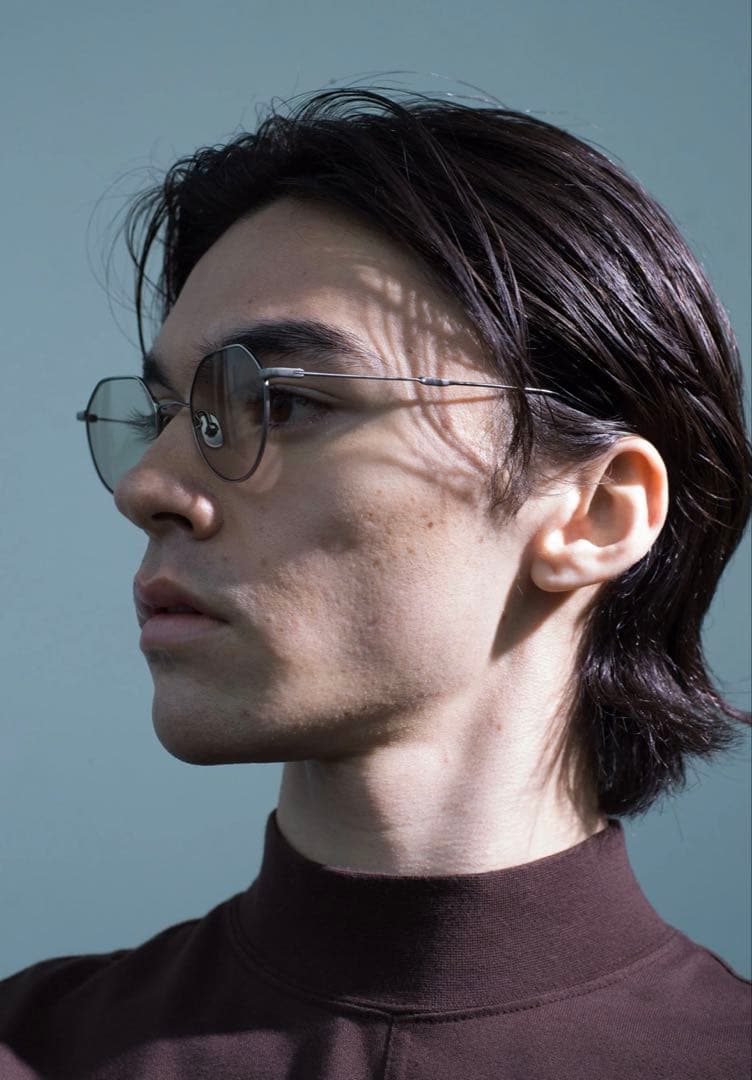 【値下げ中】ISSEY MIYAKE サングラス シルバー 金子眼鏡