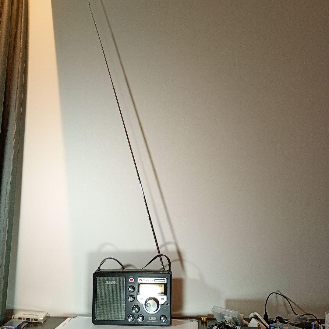 TECSUN 高感度BCLラジオ　S-8800　動作品